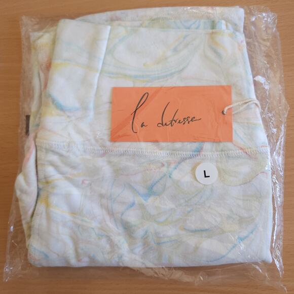 LA DETRESSE Rainbow Sherbet activewear athletic athleisure bike shorts Sz L NEW - Picture 6 of 7